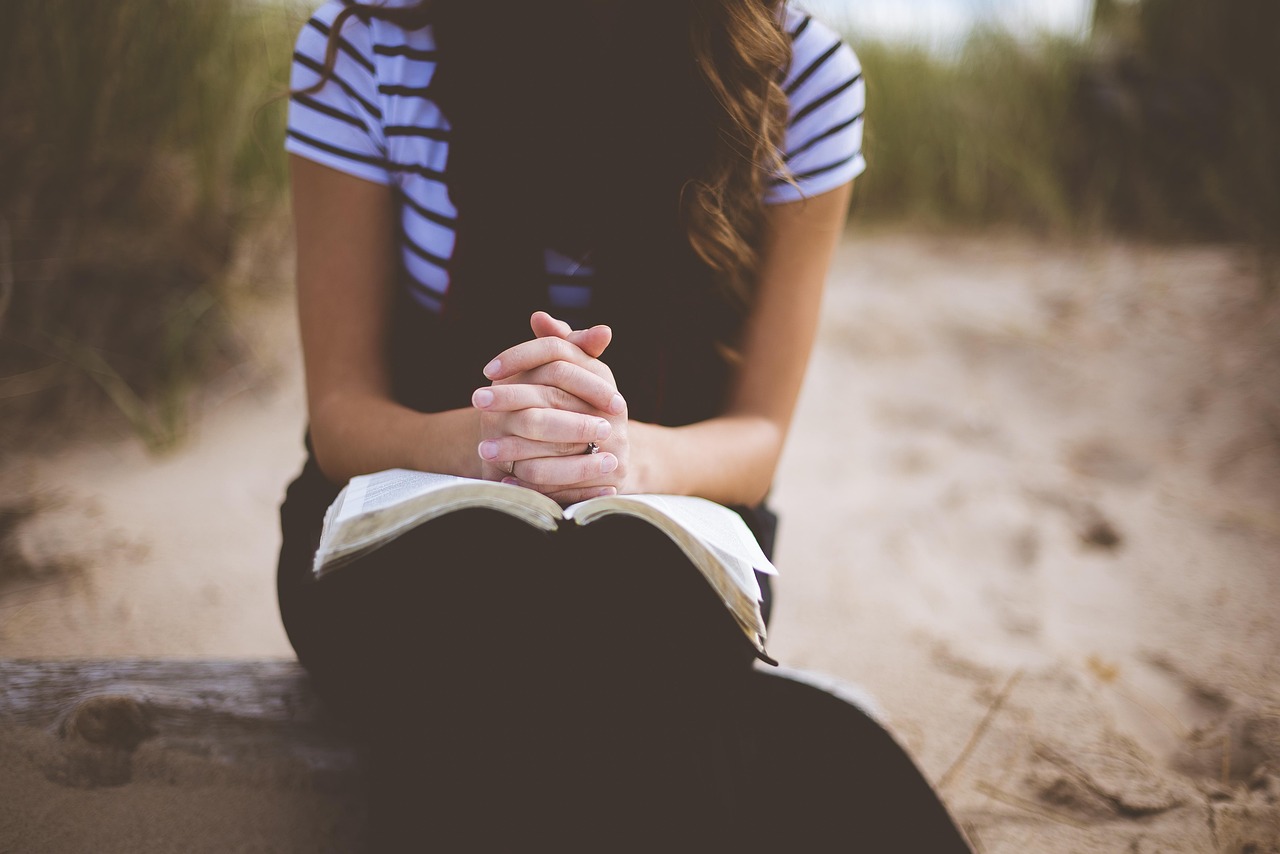 beach, nature, girl, leisure, outdoors, person, praying, recreation, relaxation, sand, solo, woman, brown beach, brown relax, brown pray, brown sand
